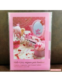 แฟ้ม A4 Hello Kitty Sweet Deco สีชมพูเข้ม (โต๊ะเครื่องแป้ง) แยกใส่เอกสารได้ 5 ช่อง