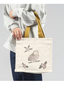 กระเป๋า Studio Clip Tote Bag ลาย Owl ผลงานจากคุณ Tomotake ศิลปินญี่ปุ่น ขนาด 31.5 x 33.5 x 12 ซม. หูยาว 56 ซม.
