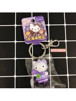 พวงกุญแจแบบห่วง Hello Kitty Hokkaido Lavender Strap (Japan Limited) ตรงตุ๊กตาเป็นแบบตัวใหญ่ ขนาด 4 x 3 ซม.