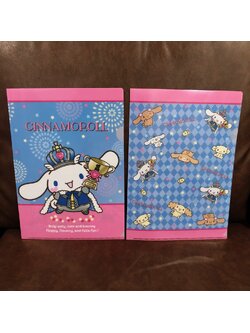 Set แฟ้ม A4 Cinnamoroll 2018 Sanrio Character Ranking (Limited) โอกาสฉลองได้แชมป์อันดับ 1 คาแรกเตอร์ยอดนิยมจาก Sanrio ประจำปี 2018 มีแฟ้ม 2 ชิ้นในเซ็ต มีเฉพาะที่ Sanrio Puroland เท่านั้น