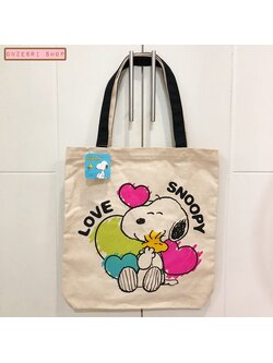 กระเป๋าสะพาย Snoopy สายสีดำ ลาย Love Snoopy (หัวใจ) ขนาด 35 x 37 x 6 ซม.