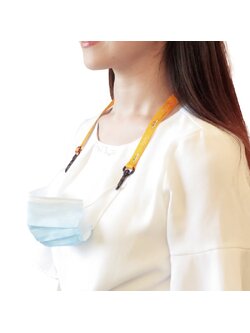 สายคล้องหน้ากาก Sanrio Mask Strap ลาย Gudetama ขนาด 15 x 45-55 ซม. เป็นผ้าเหมือนพวกสายคล้องคอ