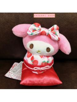 ตุ๊กตา Sanrio Ogama Mascot แบบ My Melody Strawberry ขนาด 12 x 7 x 7 ซม.