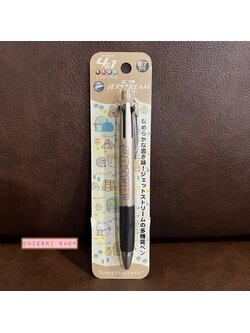 ปากกา Jetstream 4+1 ลาย Sumikko Gurashi Kokoga Ochitsukundesu เป็นปากกาหมึก 4 สี ดำ แดง เขียว น้ำเงิน หัว 0.7 และเป็นดินสอกดในแท่งเดียวกัน