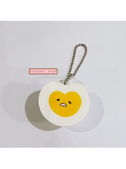 พวงกุญแจ Gudetama Squeeze Keychain เป็นแบบนุ่มนิ่ม ลายไข่ต้มรูปหัวใจ