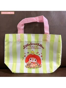 กระเป๋าหิ้ว Little Forest Fellow จาก Sanrio Japan สีเขียวลายทาง เป็นผ้าร่มบาง ขนาด 28 x 19 x 8.7 ซม.