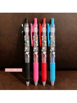 ปากกา Zebra Sarasa Clip x Snoopy จากญี่ปุ่น หัว 0.4 มี 4 สีให้เลือก