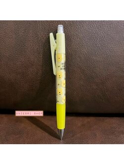 ดินสอกด Pilot Opt. ลาย Winnie the Pooh สีเหลือง สะดวกตรงการเขย่าไส้ได้แทนการกด ตรงคลิปที่หนีบเป็นแบบกด หนีบได้แน่น ไม่หลุดง่าย