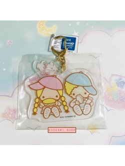 พวงกุญแจอะคริลิคแบบห่วงใหญ่จาก Sanrio ลาย Patty & Jimmy & Dog เป็นตัวห้อยใหญ่กับตัวห้อยเล็กด้านบน