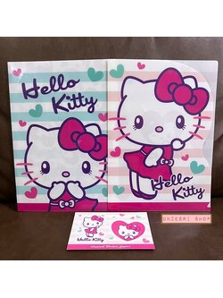 แฟ้ม A4 USJ ลาย Hello Kitty สีขาวชมพู - ฟ้า มาพร้อมสติกเกอร์ลายน่ารัก มีขายเฉพาะที่ Universal Studios Japan เท่านั้น ** ของใหม่ในแพ็ค มีรอยจากการจัดเก็บตรงแฟ้มบ้าง