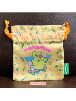 กระเป๋ารูดเชือก Sanrio 80s สีสดใส ลาย Pompompurin สีเหลือง เป็นเหมือนผ้าลื่น ๆ ขนาด 15 x 16 ซม.