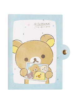 ซองใส่หน้ากาก Rilakkuma Close to you Mask Case ทำจาก PVC มีช่องใส่ 2 ช่อง ขนาด 15 x 12.5 ซม.