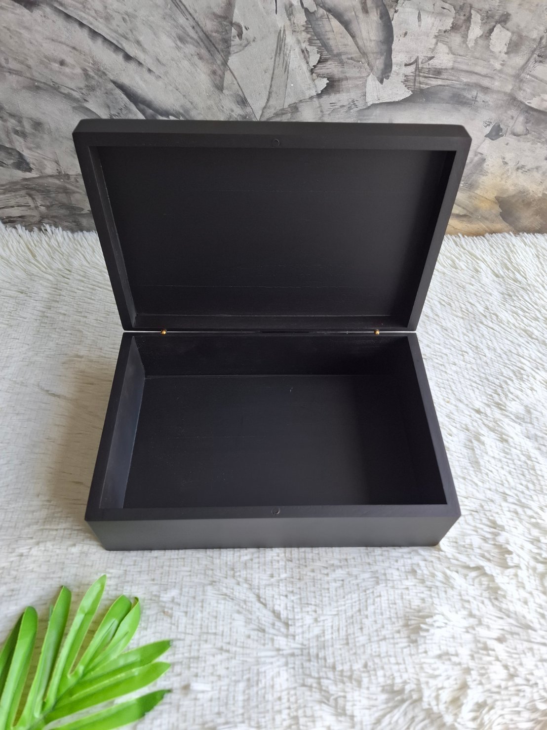 กล่องไม้สัก