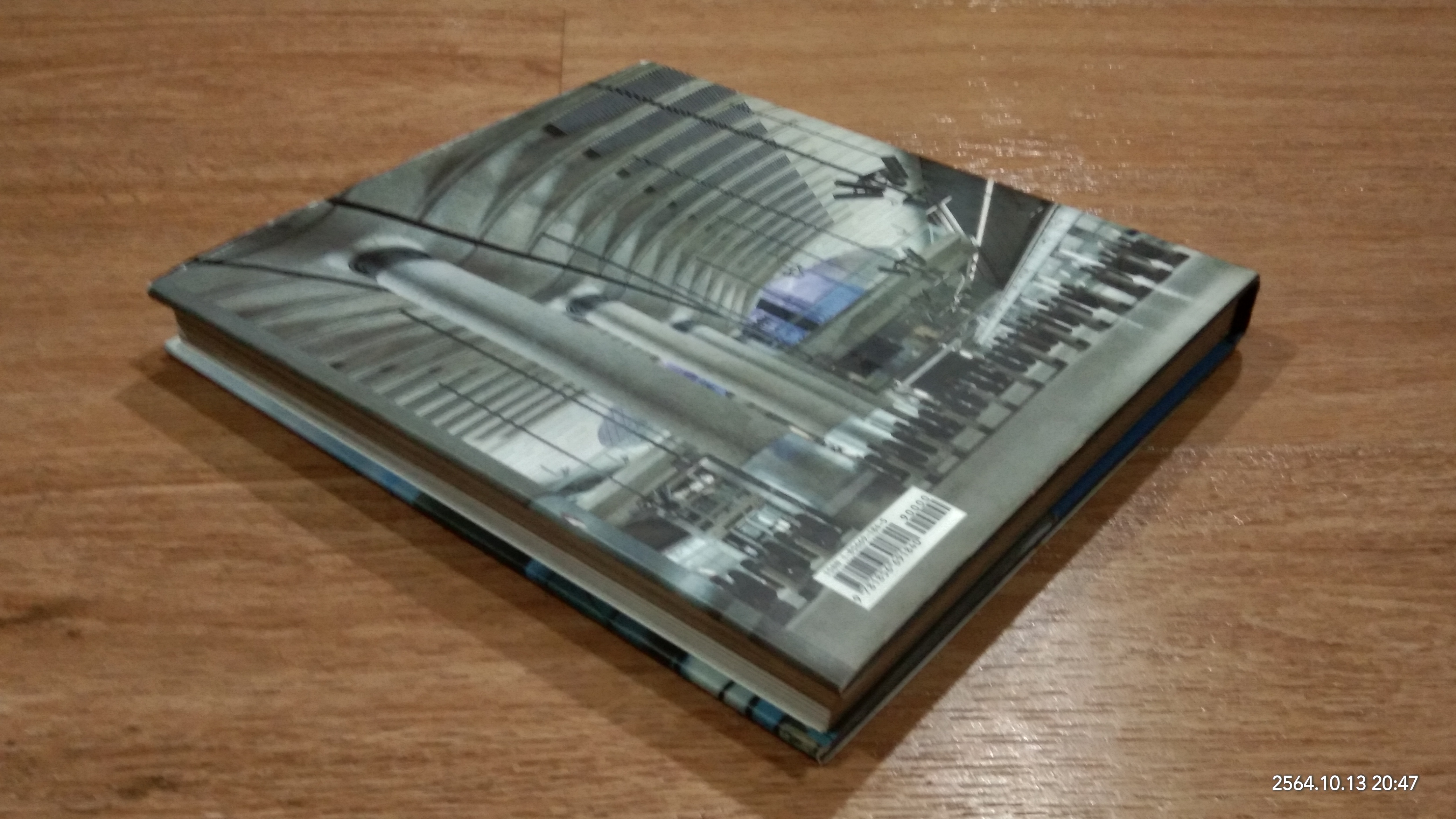 the jubilee line extension / kenneth powell