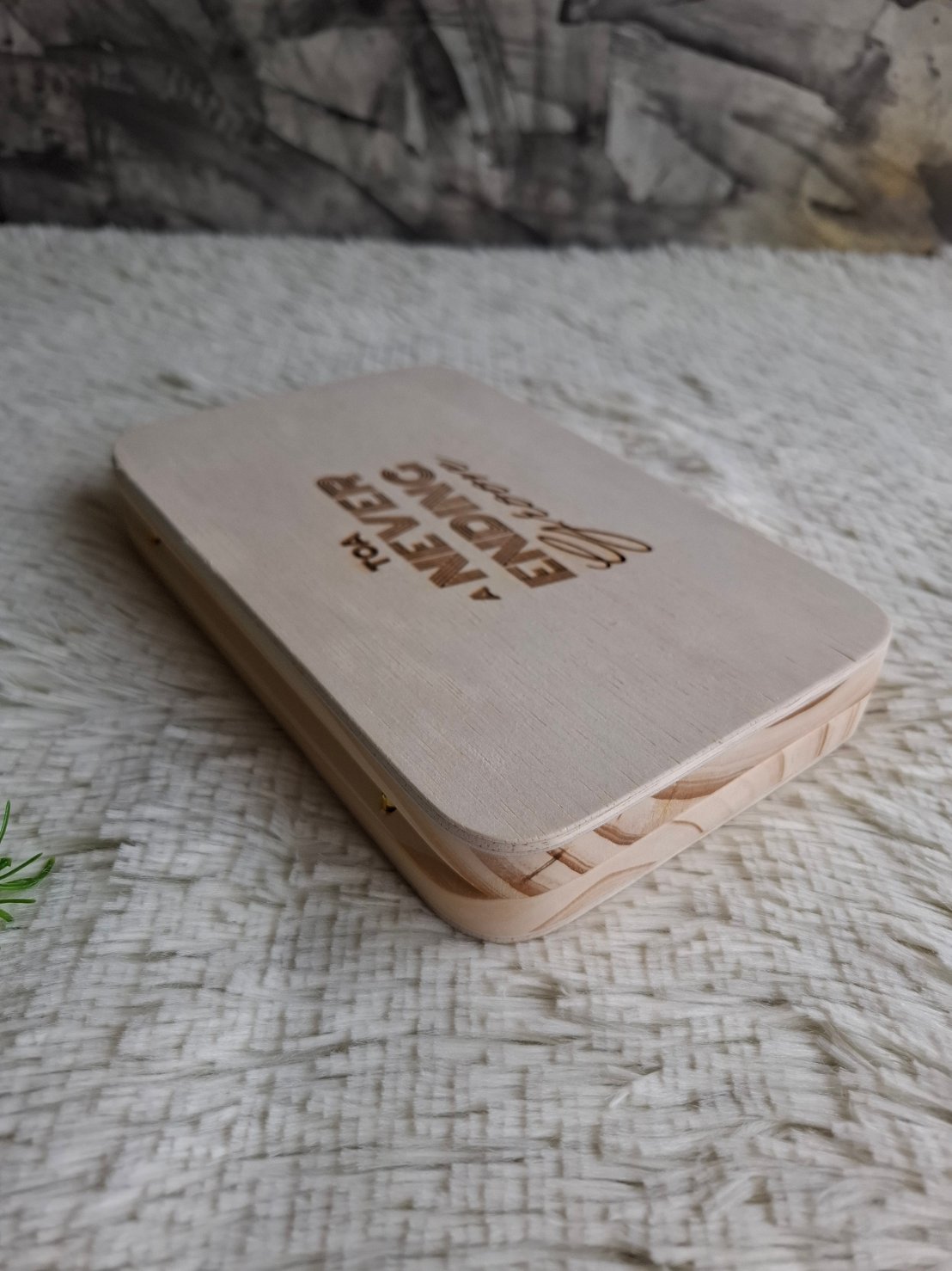 กล่องไม้ใส่ดินสอสี