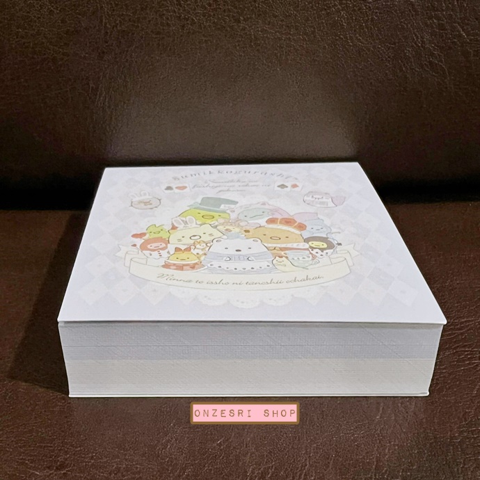 กระดาษโน้ต Sumikko Gurashi - Sumikko in Wonderland (Limited) Block Memo ขนาด 8 x 8 ซม. มี 2 ลาย รวม 200 แผ่น