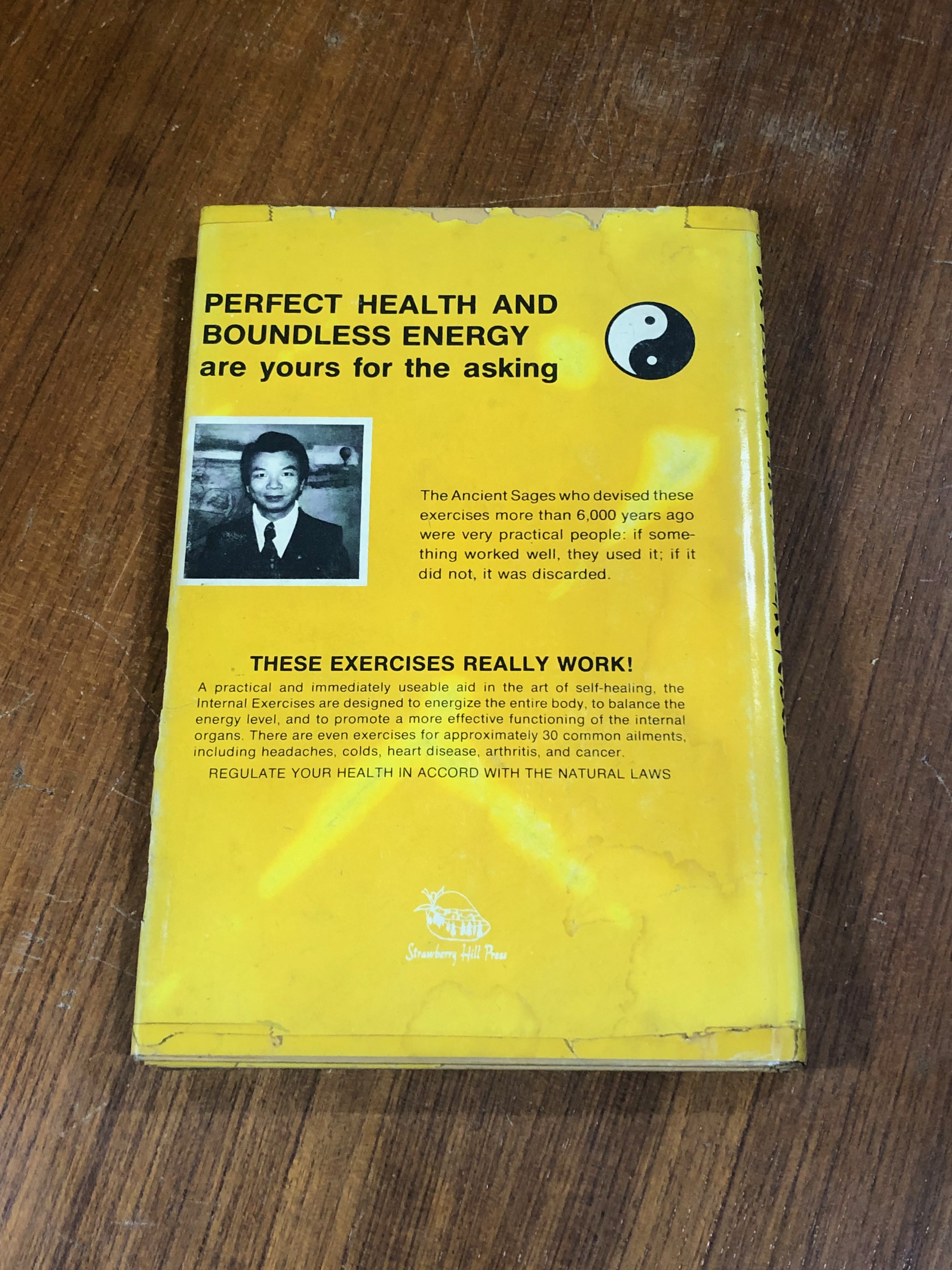 THE BOOK OF INTERNAL EXERCISES / Stephen T. Chang