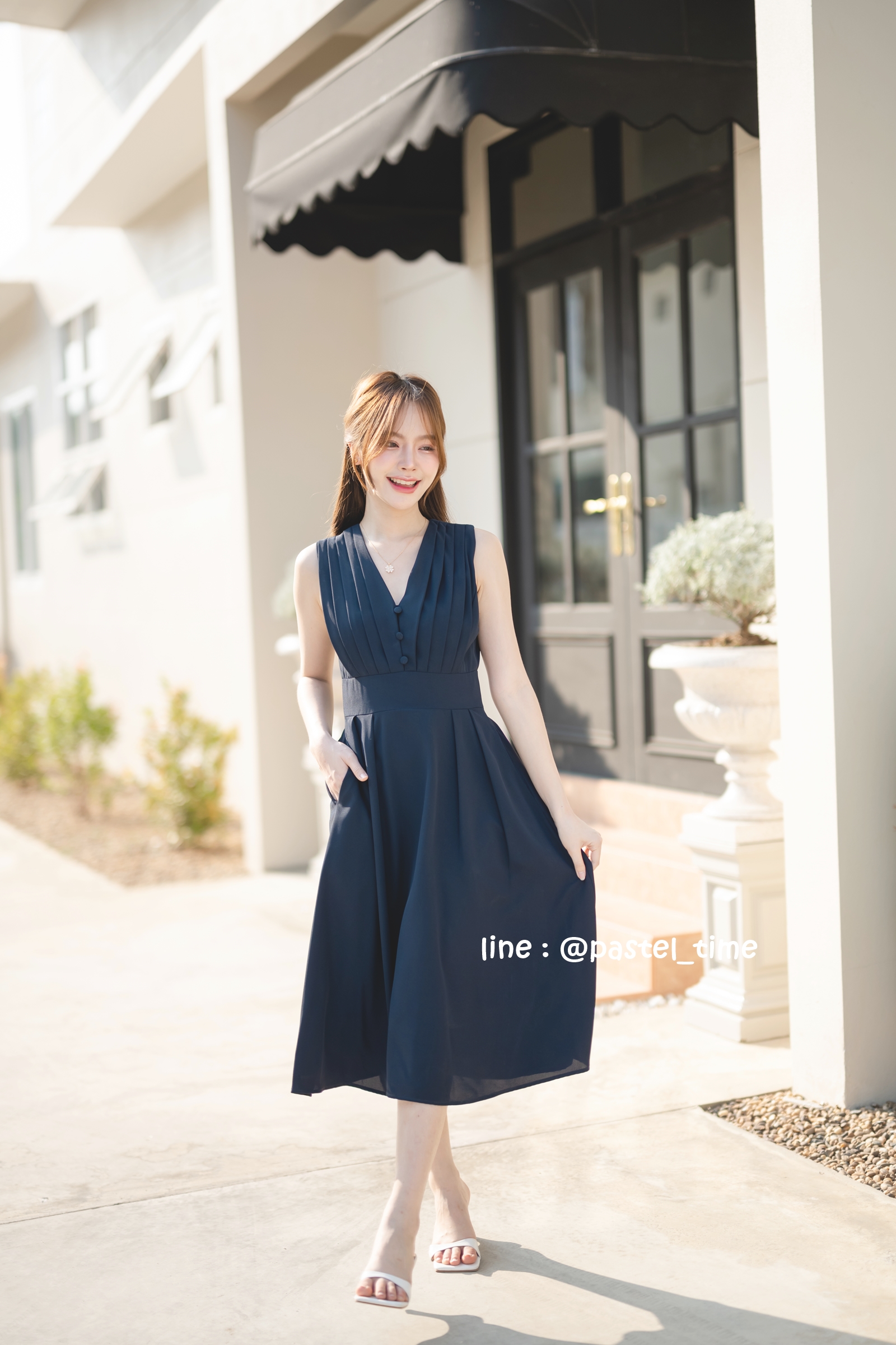 Aubrey Midi Dress : สีกรม **มีแต่XL**