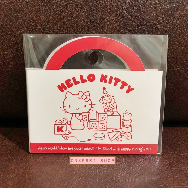 Sticky / Index Note ลาย Hello Kitty สีขาว ทำเป็นแบบกระเป๋าหิ้ว ขนาดแผ่นละ 1.5 x 4.5 ซม. รวม 75 แผ่น