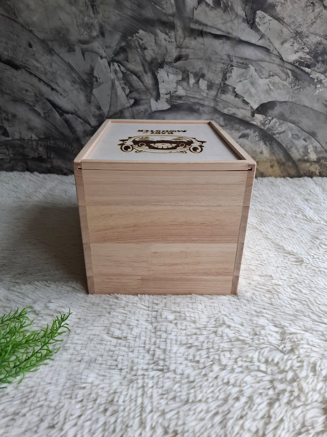 กล่องไม้ใส่งานโมเดล