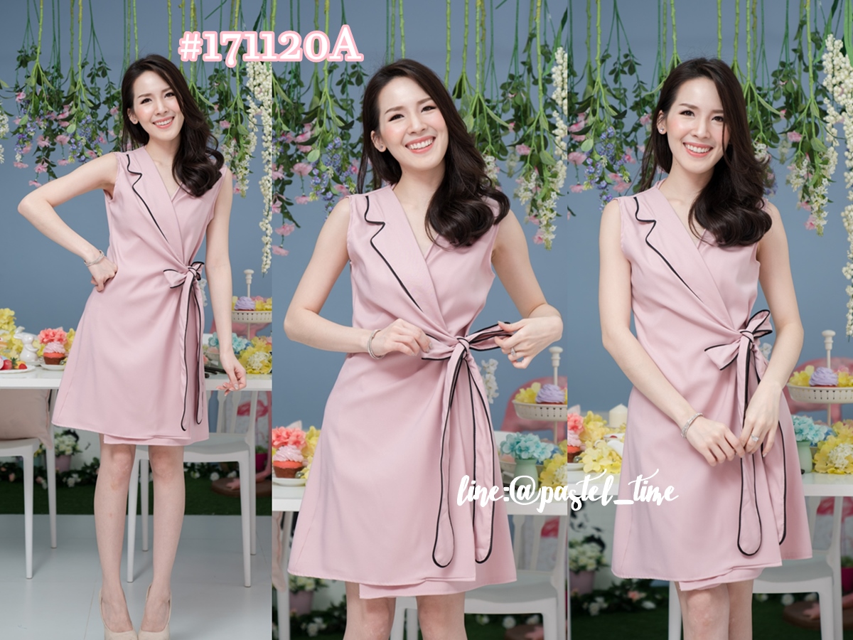 Kaori Wrap Dress – สีชมพู
