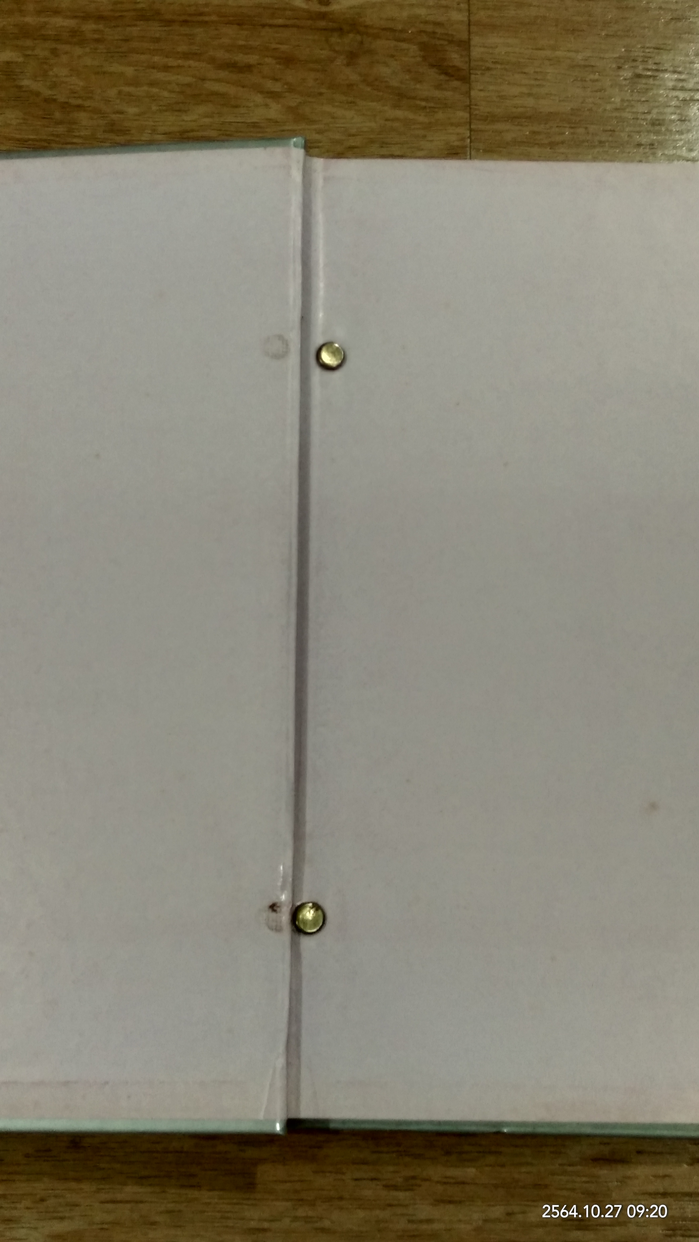 แฟชั่นรีวิว ผ้าไทย ฉบับที่ 12