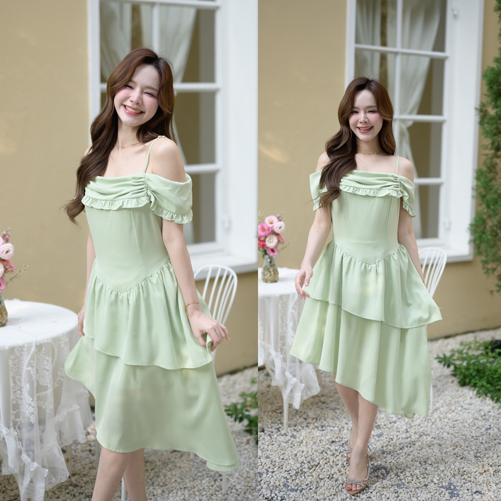 Fleur Classic Asymmetric Midi Dress : สีเขียว [Made by Pastel Time]