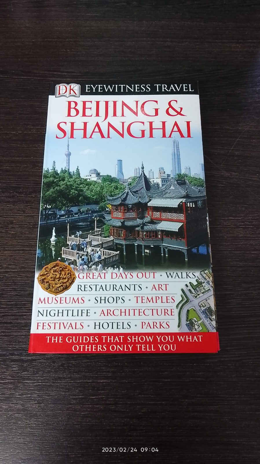 BEIJING & SHANGHAI / DK