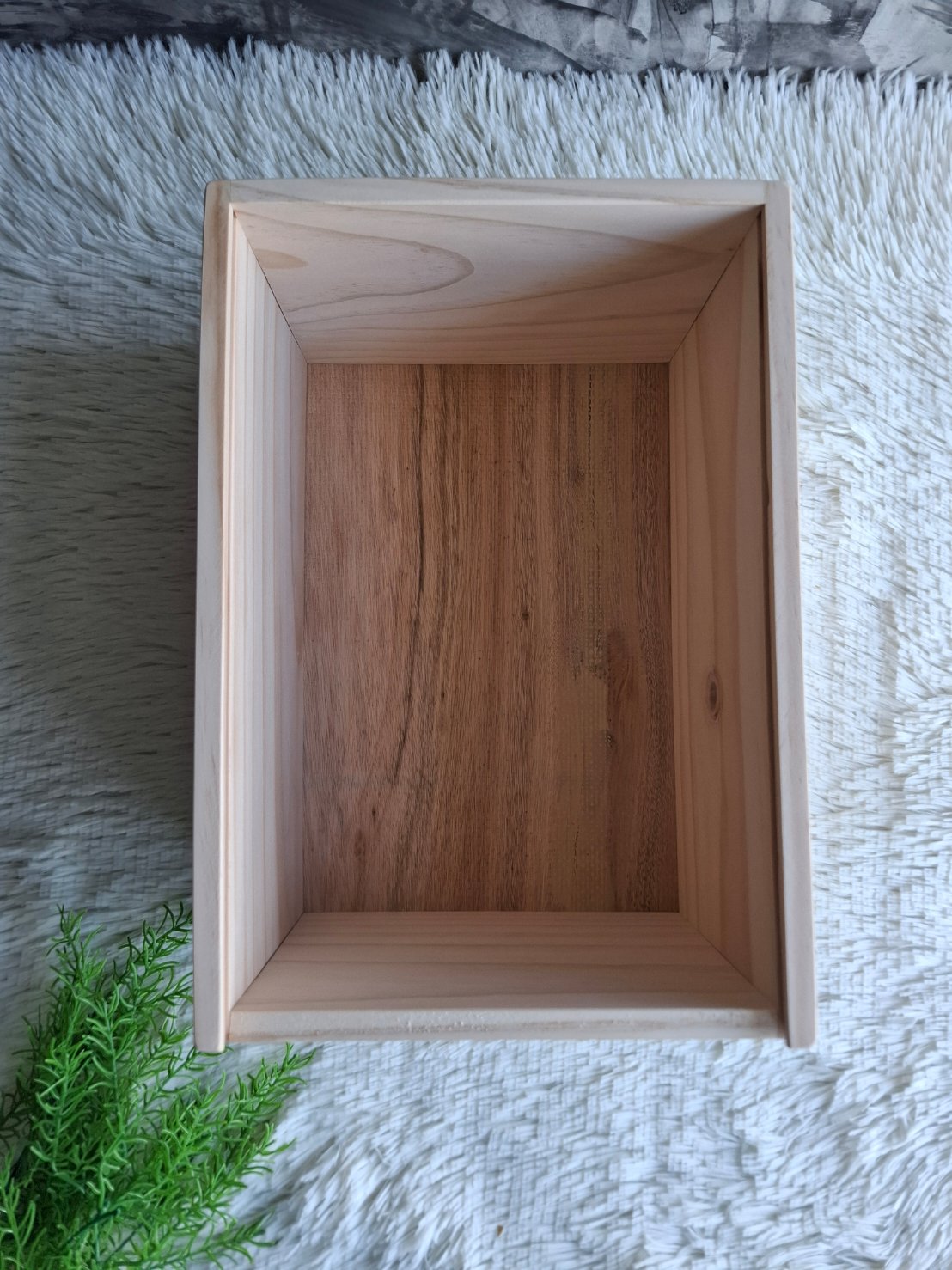 กล่องไม้ฝาสไลด์