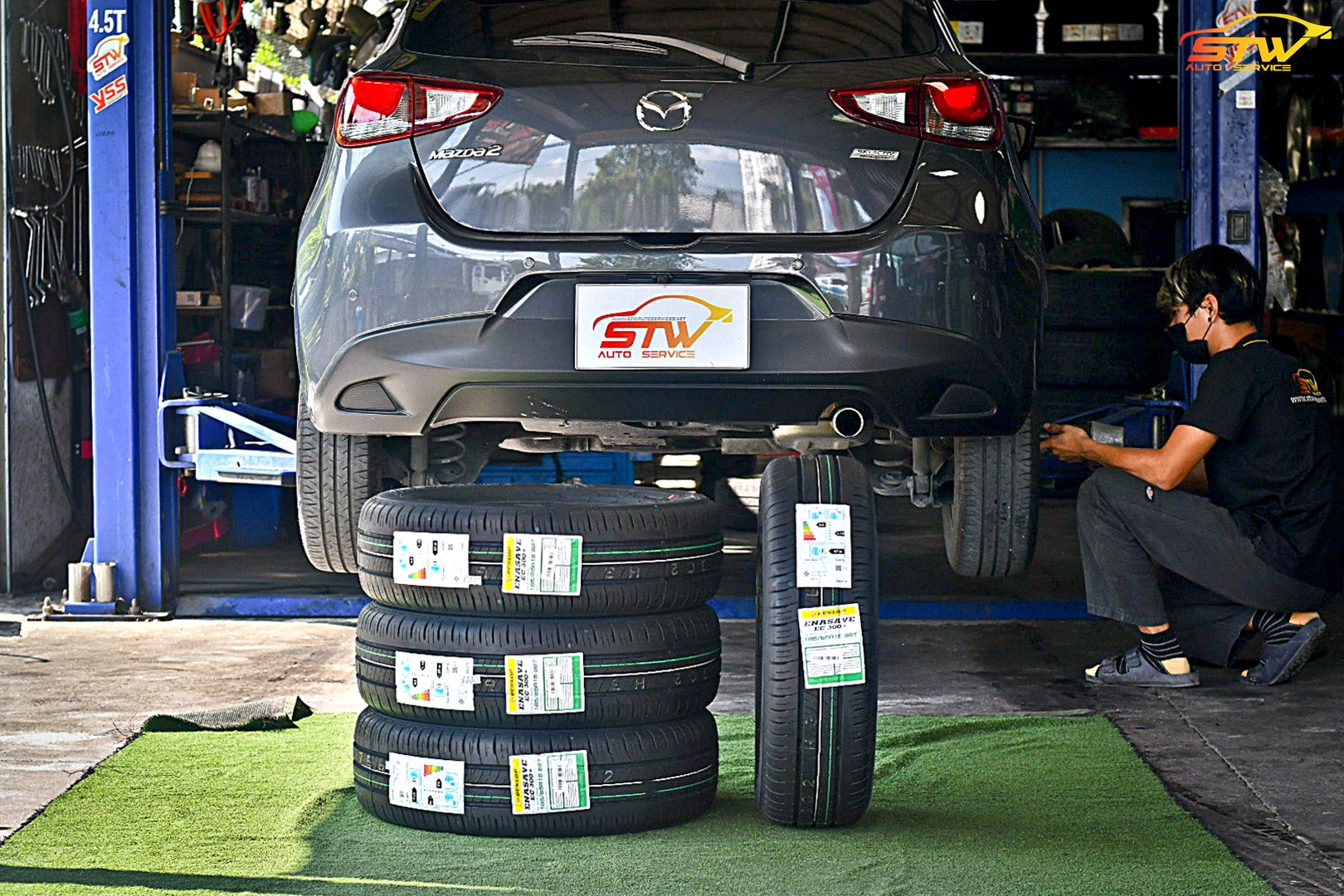 ยาง DUNLOP ENASAVE EC300+ 185/65R15 88T ติดตั้งใส่ MAZDA 2 SKYACTIV