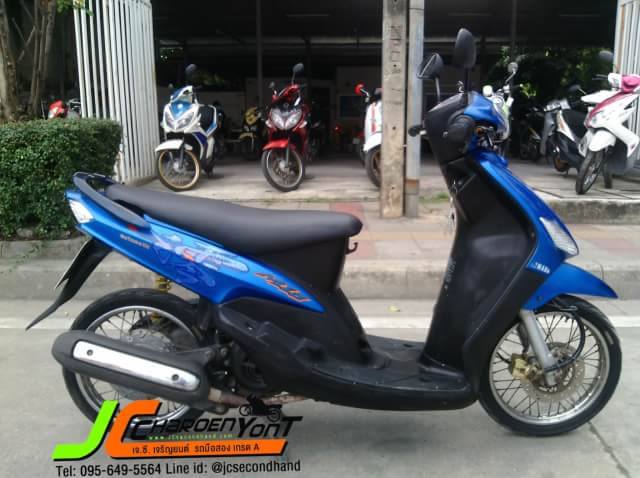 มาใหม่ครับ รถบ้านเดิมๆ Yamaha Mio ตัวแรก ปี 49 (ลายภาษาจีน) รถสภาพดี ชุดสีเดิม แท้ทั้งคันครับ