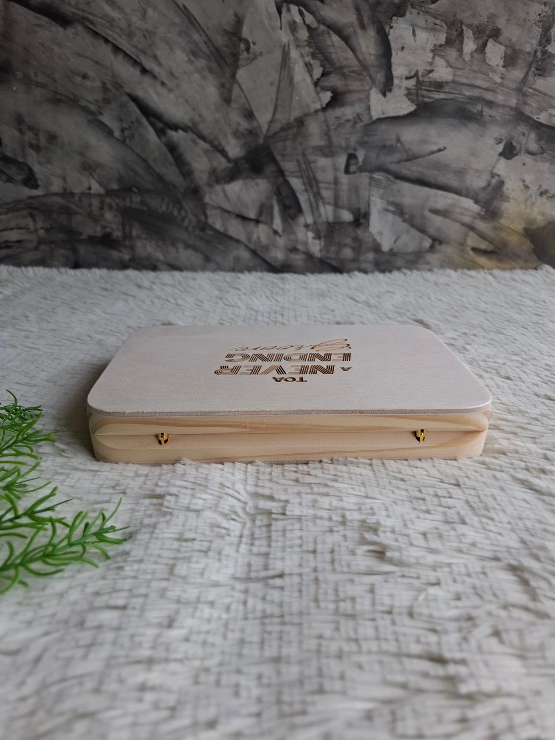 กล่องไม้ใส่ดินสอสี