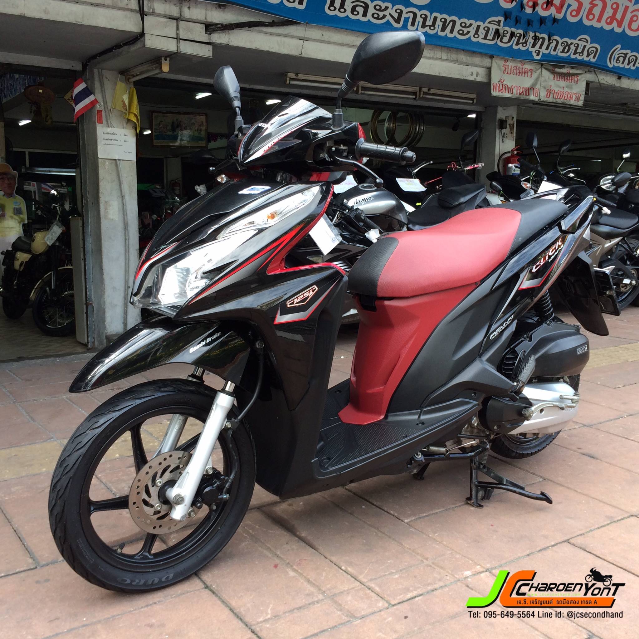 มาตามคำเรียกร้อง (sweat)รถบ้านแท้มือเดียว HONDA CLICK125I (I dling stop) รถจดทะเบียนปี57 สภาพเดิมจัดเดิมจริง เครื่องดีไม่ดังไม่ควัน
