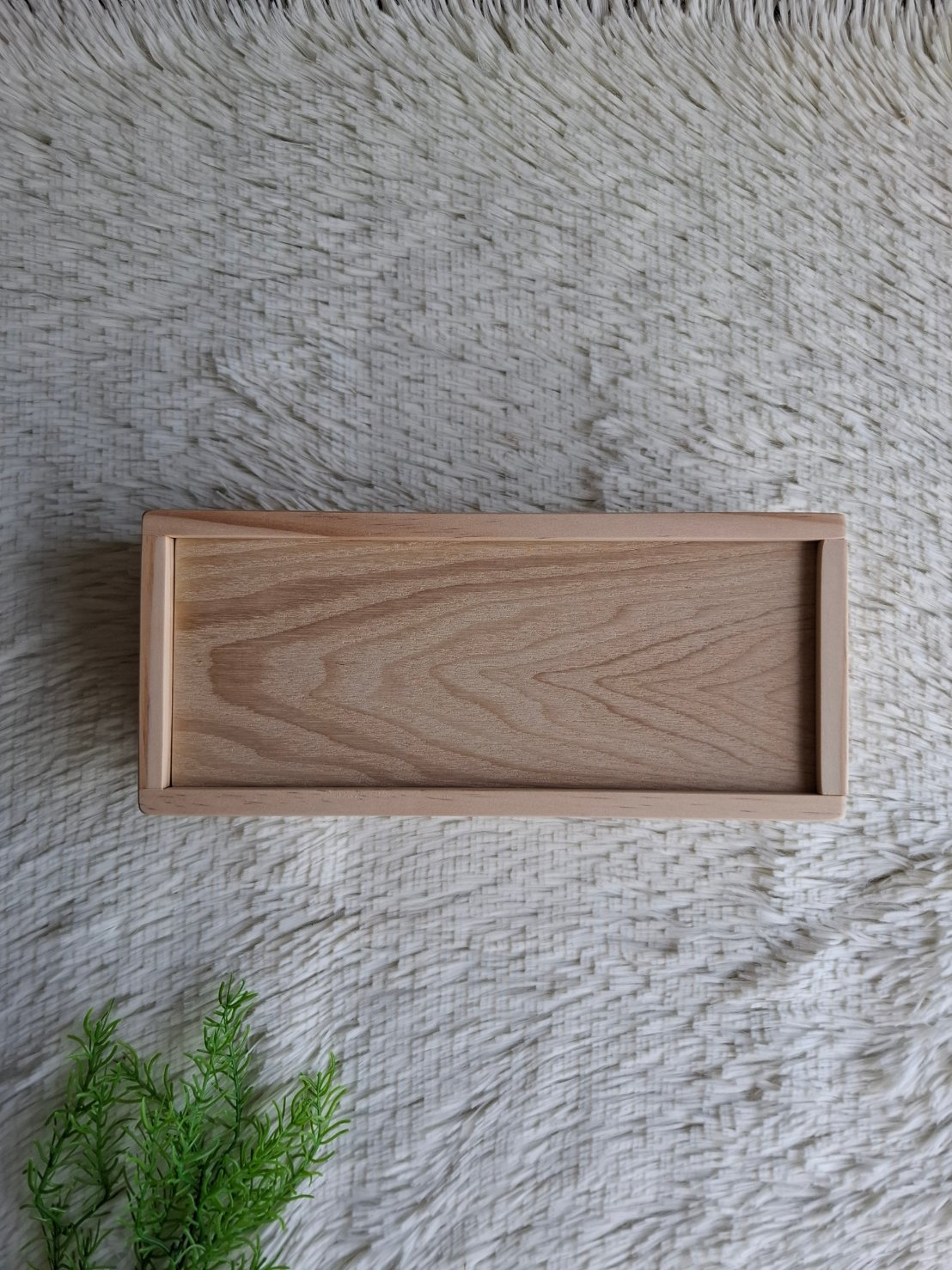 กล่องไม้ฝาสไลด์