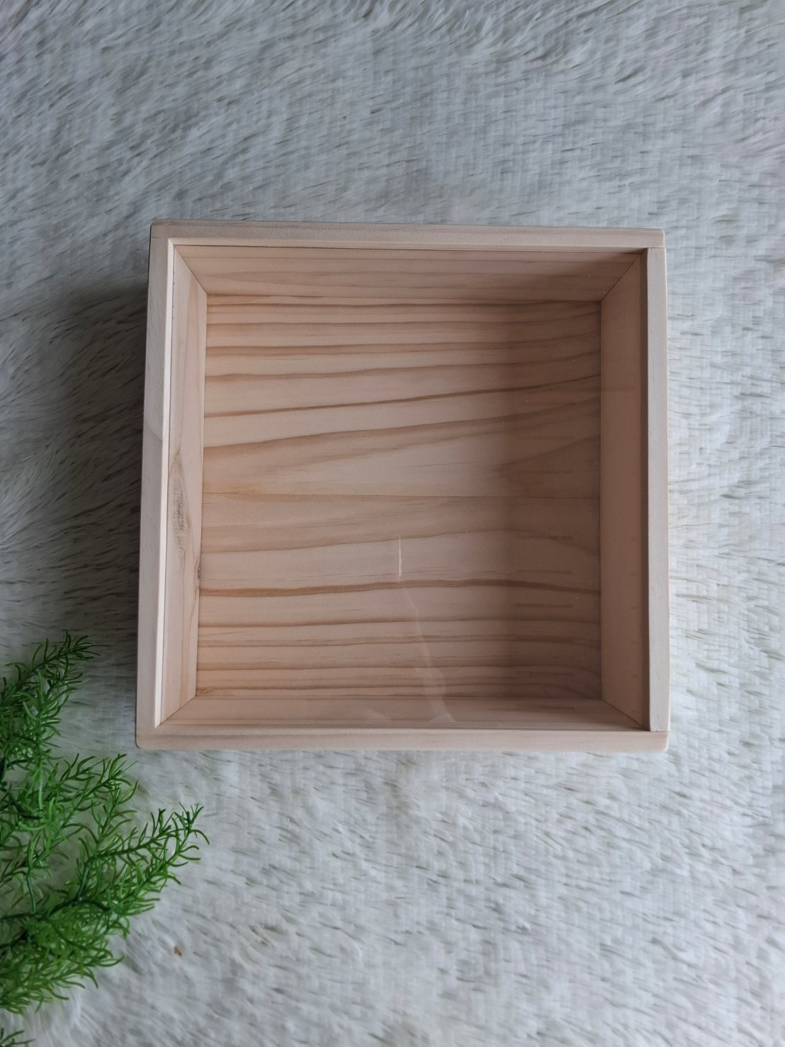 กล่องไม้สนฝาสไลด์