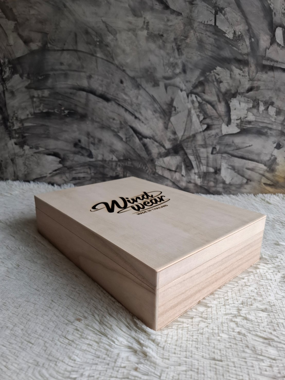 กล่องไม้ใส่เสื้อ