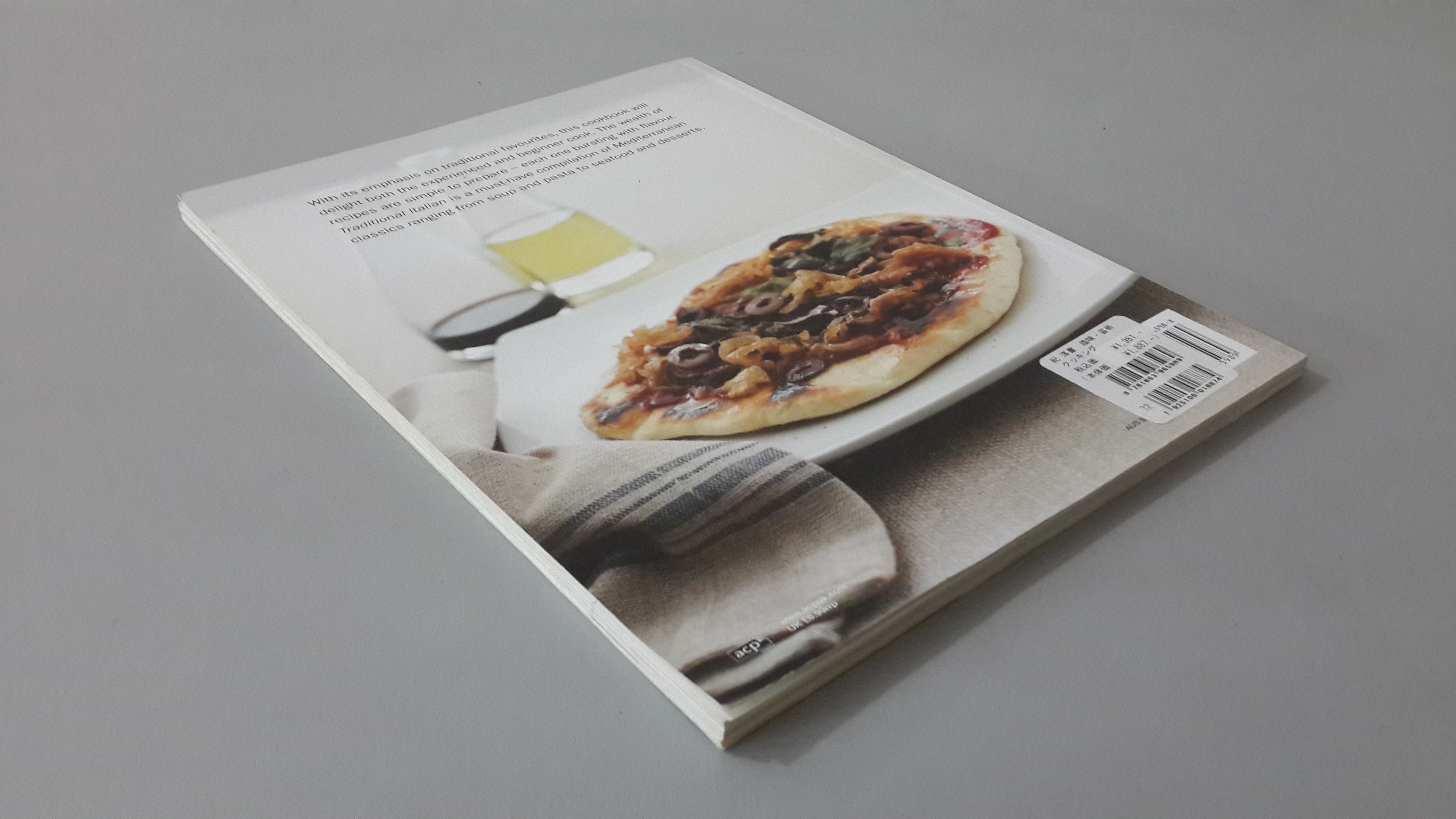 TRADITIONAL ITALIAN / Women's Weekly