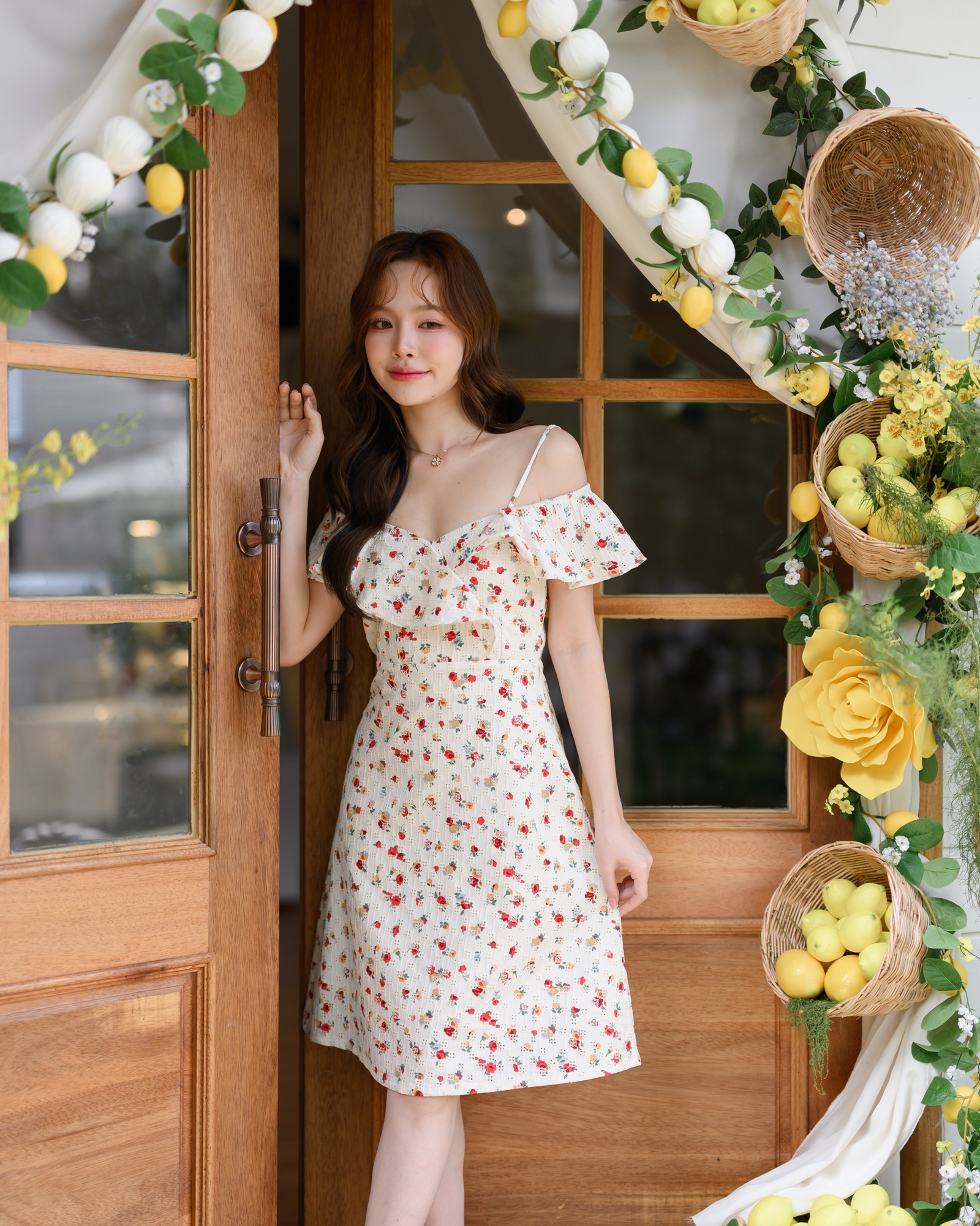 Hanano Yume Off-shoulder Dress