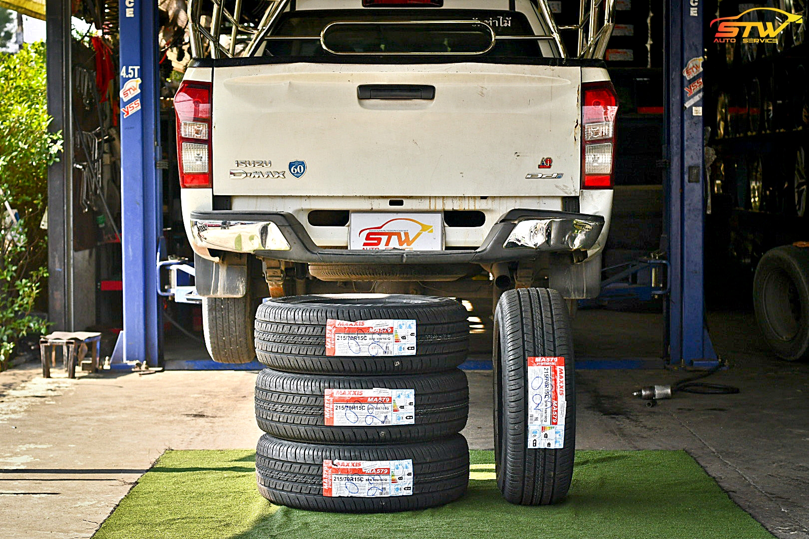 ยาง MAXXIS MA-579 215/70R15 8PR 109/107Q ติดตั้งใส่ ISUZU D-MAX
