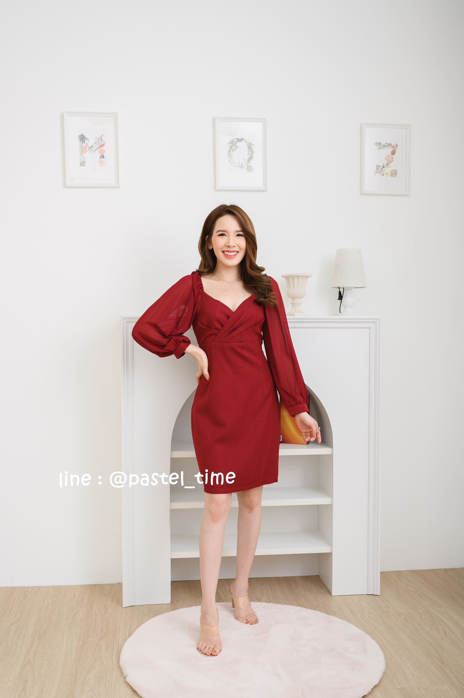 Kessie Chiffon Sleeve Dress – สีแดงเลือดหมู