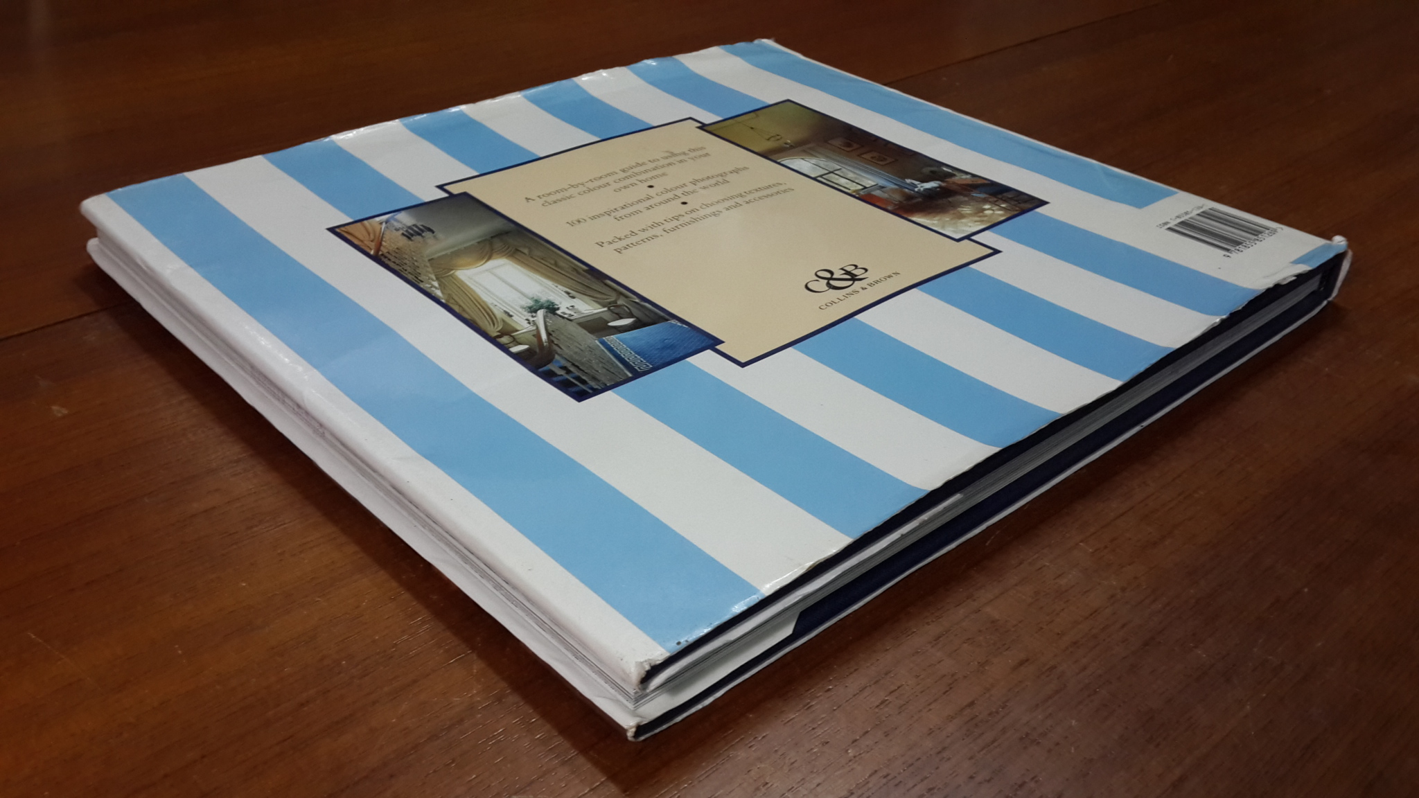 The Blue & White Room / MARY GILLIATT