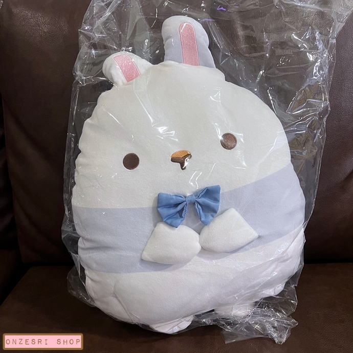 หมอน Super Mochi ใบใหญ่ Sumikko Gurashi Rabbit's Mysterious Charm แบบ Master Rabbit ขนาด 33 x 30 x 15 ซม.