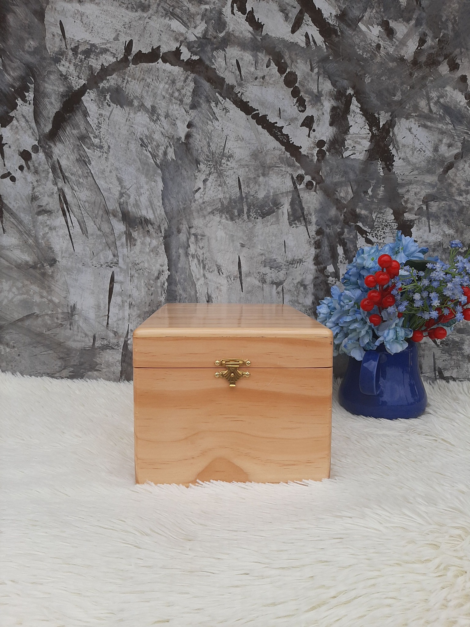 กล่องไม้ใส่ถ้วยรางวัล