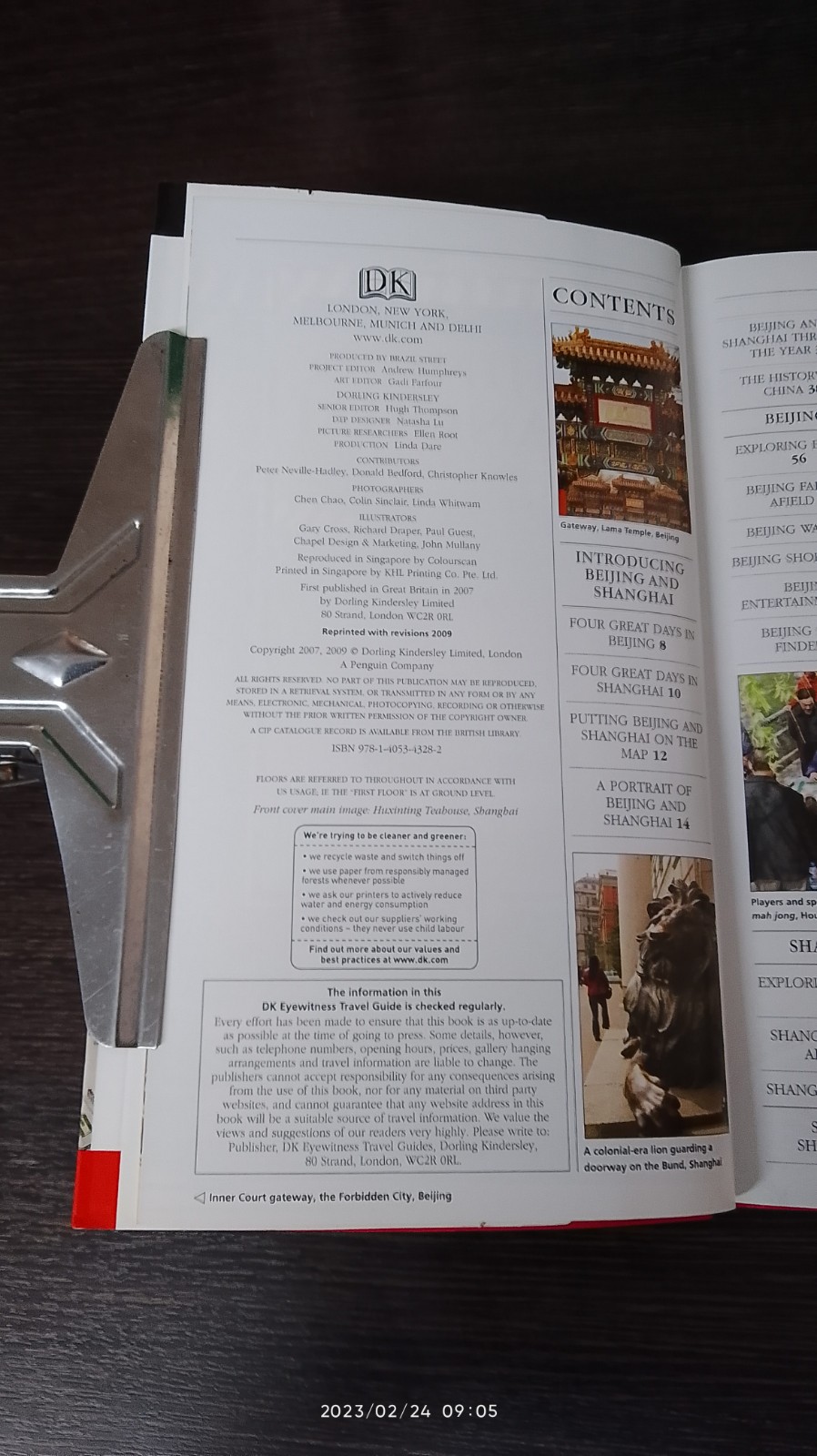 BEIJING & SHANGHAI / DK