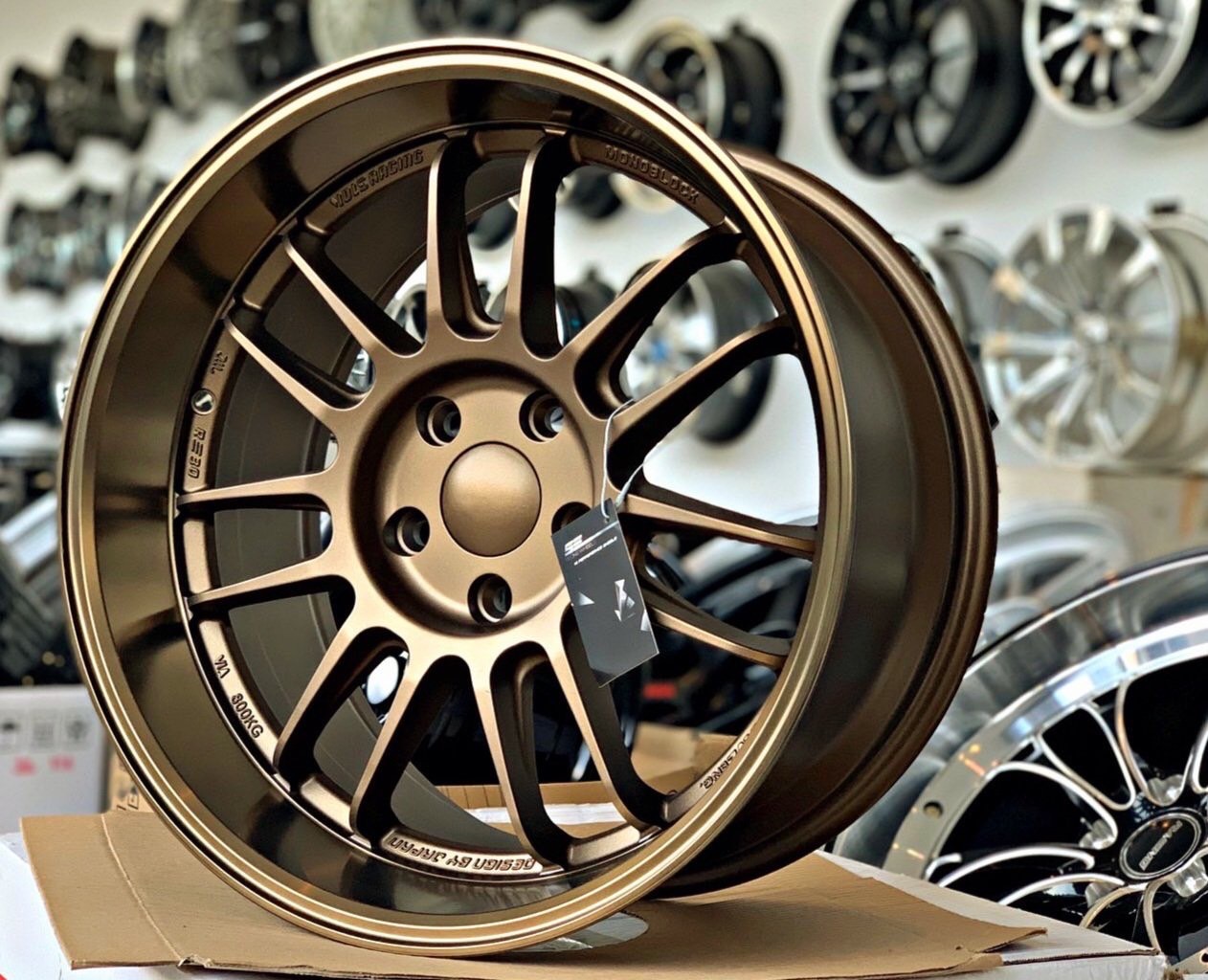 ล้อ RE30 ขอบ 18" x 9.5/10.5