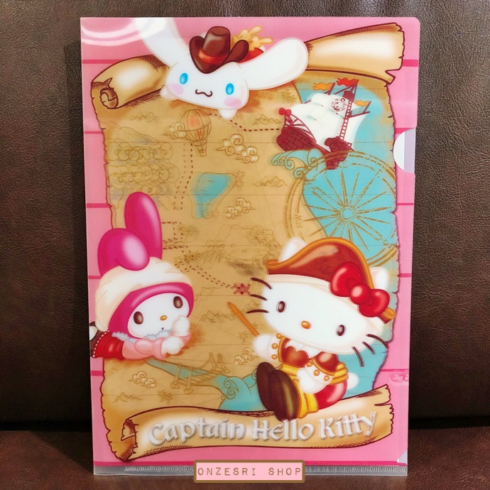 แฟ้ม A4 Hello Kitty 3D (Limited) ลาย Captain Hello Kitty เป็นแบบพลาสติกแข็ง 3 มิติ