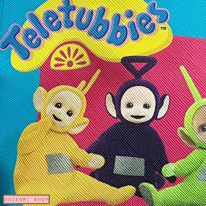 กระเป๋า Teletubbies Pouch จาก Plaza Japan แบบสีฟ้า ขนาด 20 x 13 x 6 ซม. ทำจากหนัง PU แบบมี texture