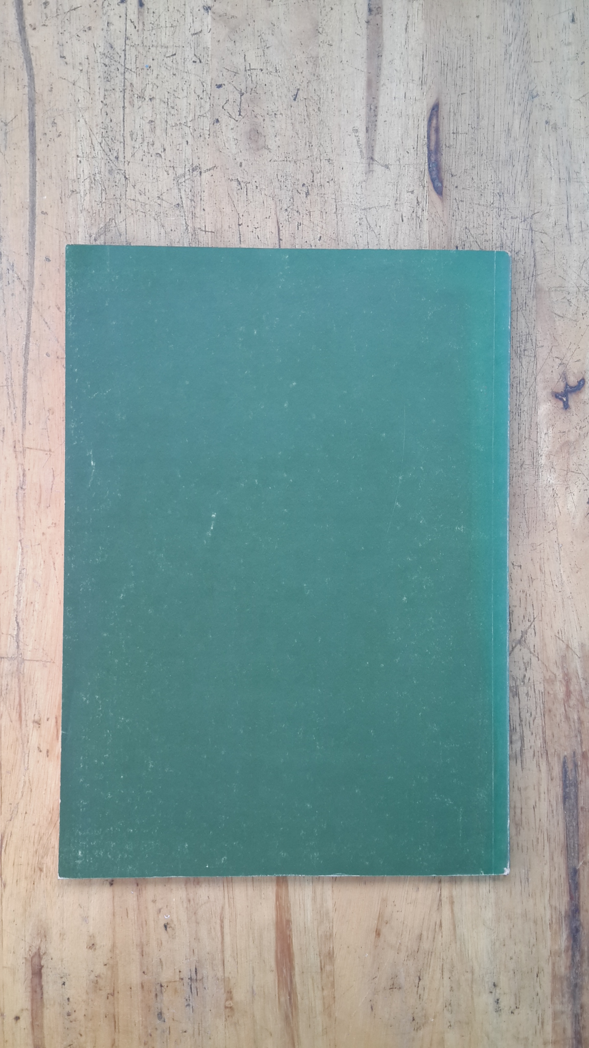 ครูกับทางอยู่รอดของสังคมไทย / นายธานินทร์ กรัยวิเชียร (มีตราห้องสมุด)