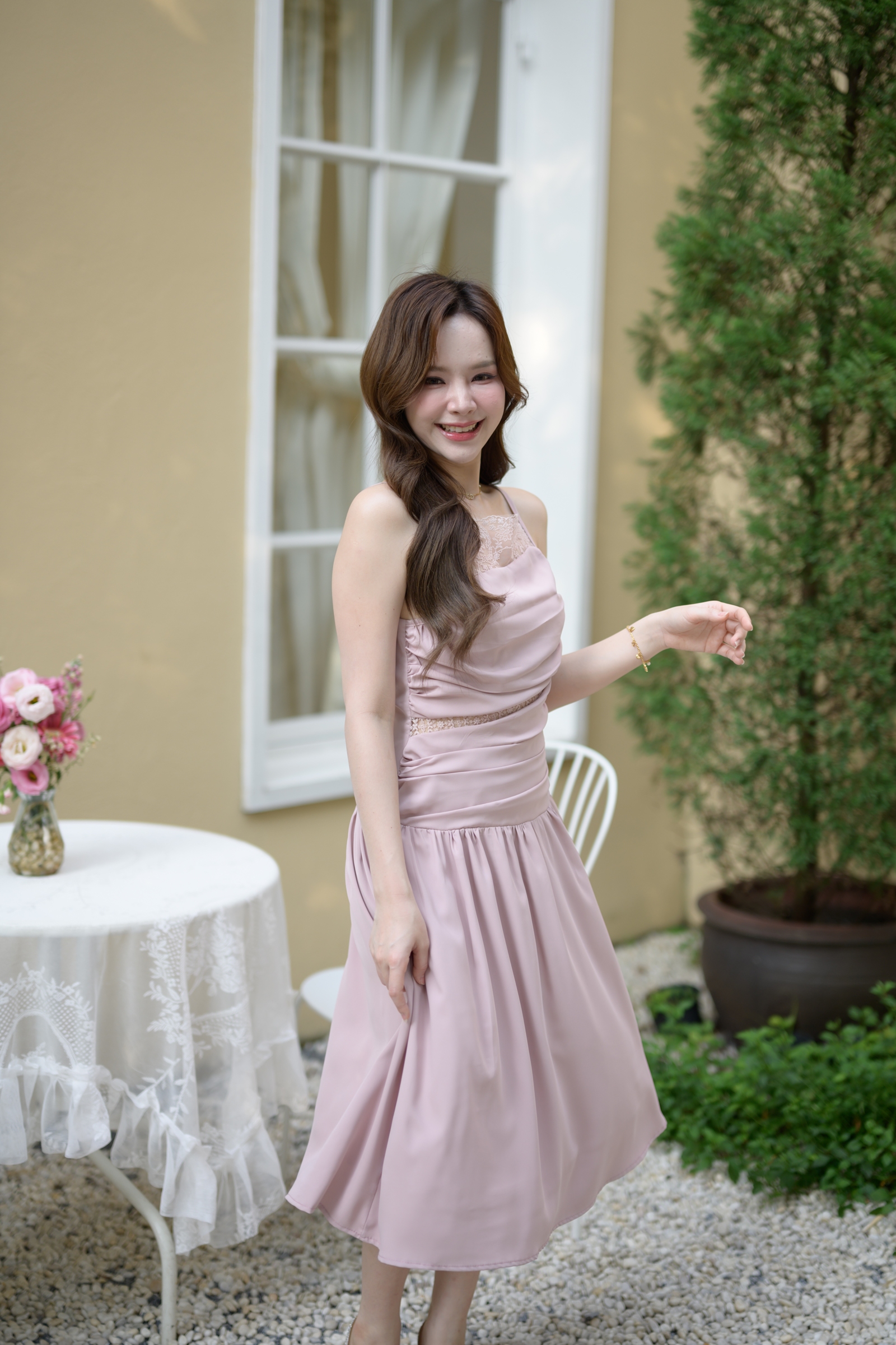 Elise Draped Lace Midi Dress : สีชมพู [Made by Pastel Time]