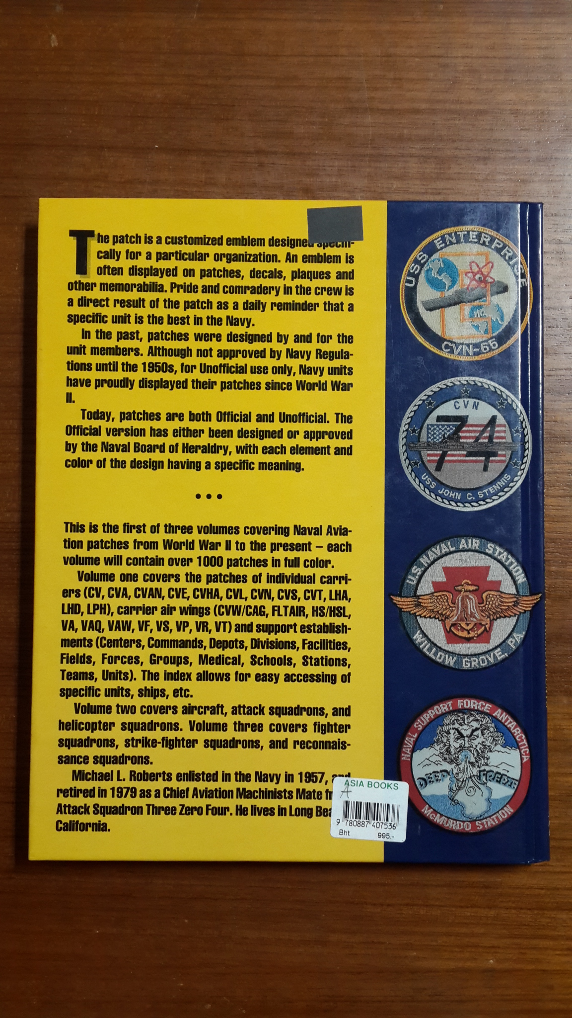 UNITED STATES NAVAL AVIATION PATCHES / MICHAEL L. ROBERTS